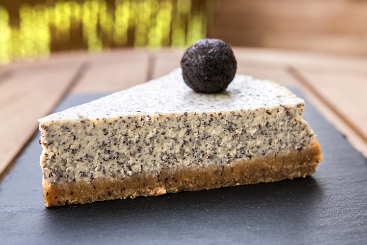 Makový cheesecake